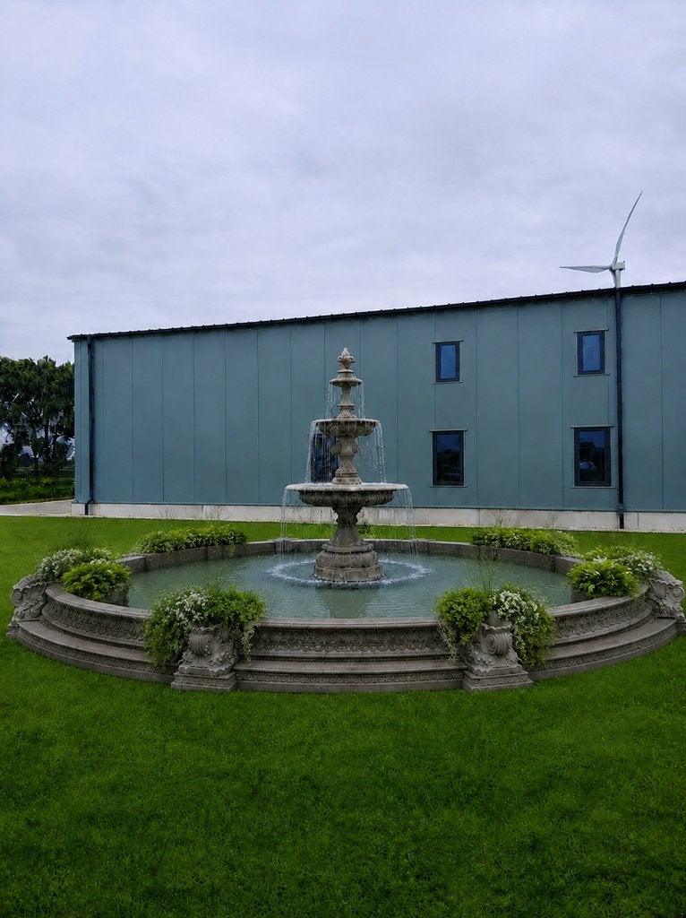 Mega mega kolossale fontein met rand, Ophalen, Nieuw, Beton, Fontein