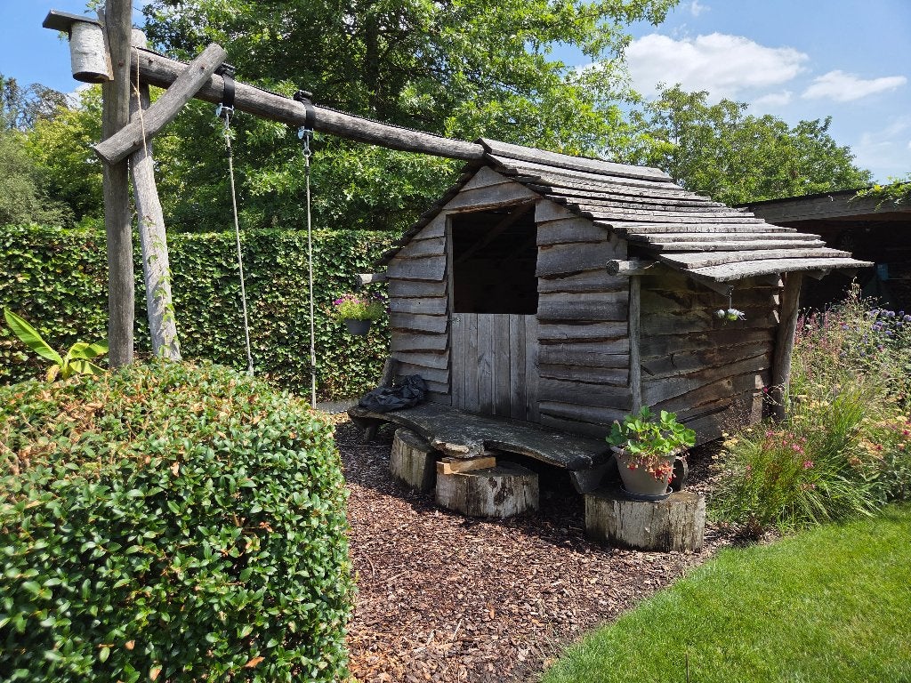 Houten buiten speelhuisje, Enlèvement, Utilisé, Bois