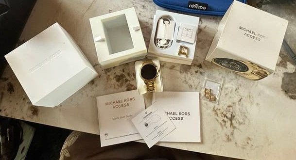 Smartwatch ~ micheal kors, Ophalen of Verzenden, Zo goed als nieuw, Android