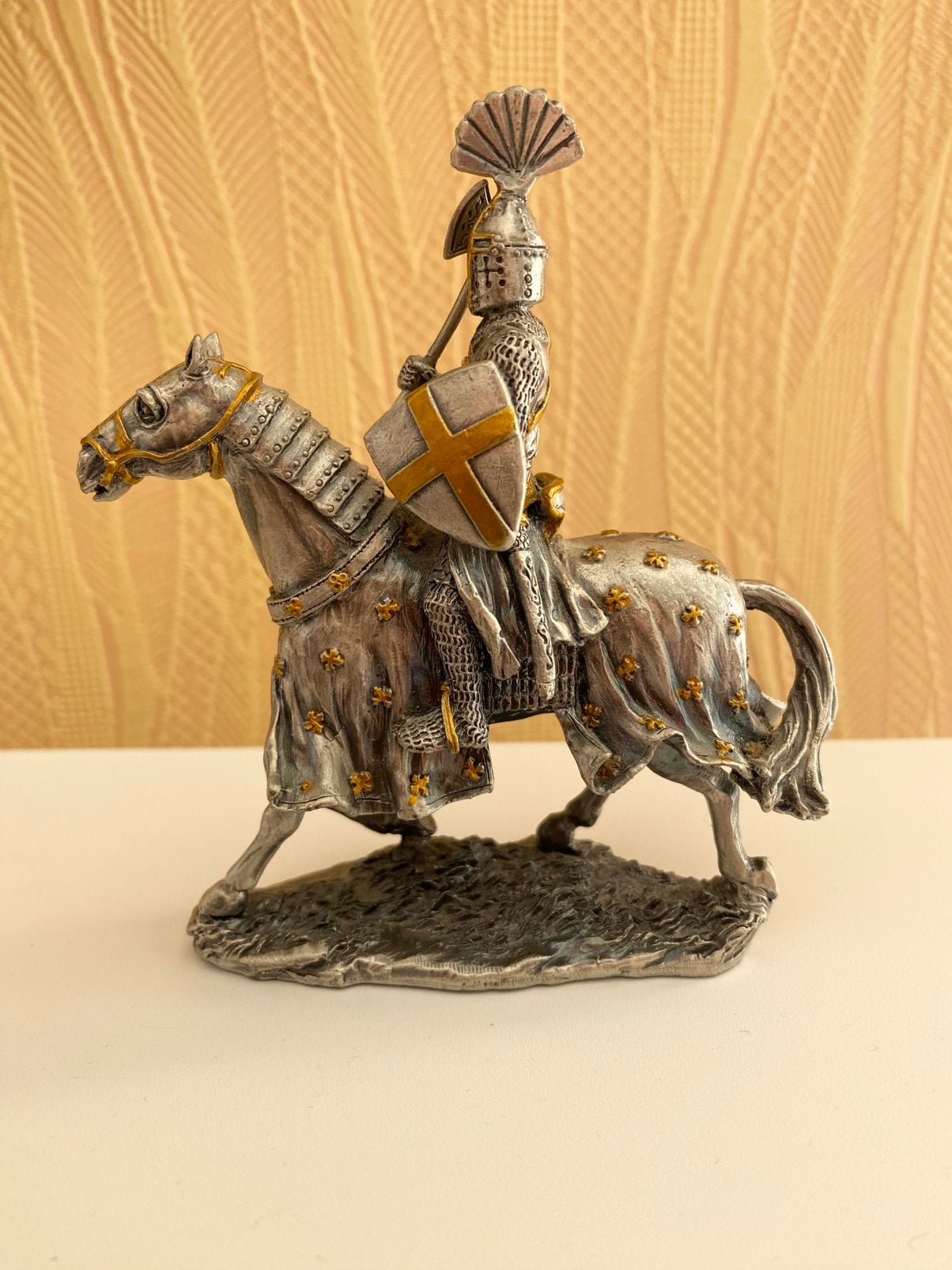 Figurine de chevalier médiéval à cheval en étain, Collections, Enlèvement ou Envoi, Comme neuf, Humain