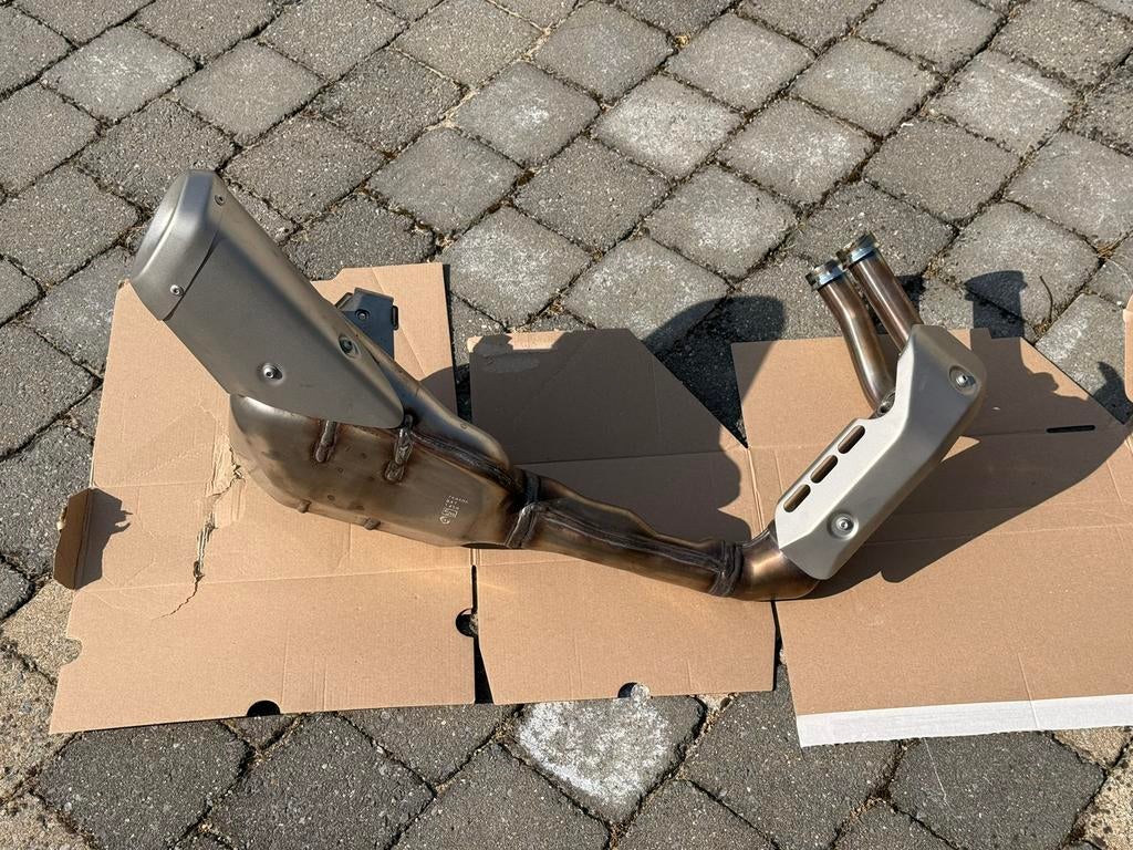 Uitlaat Yamaha MT-07 2024, Motoren, Ophalen