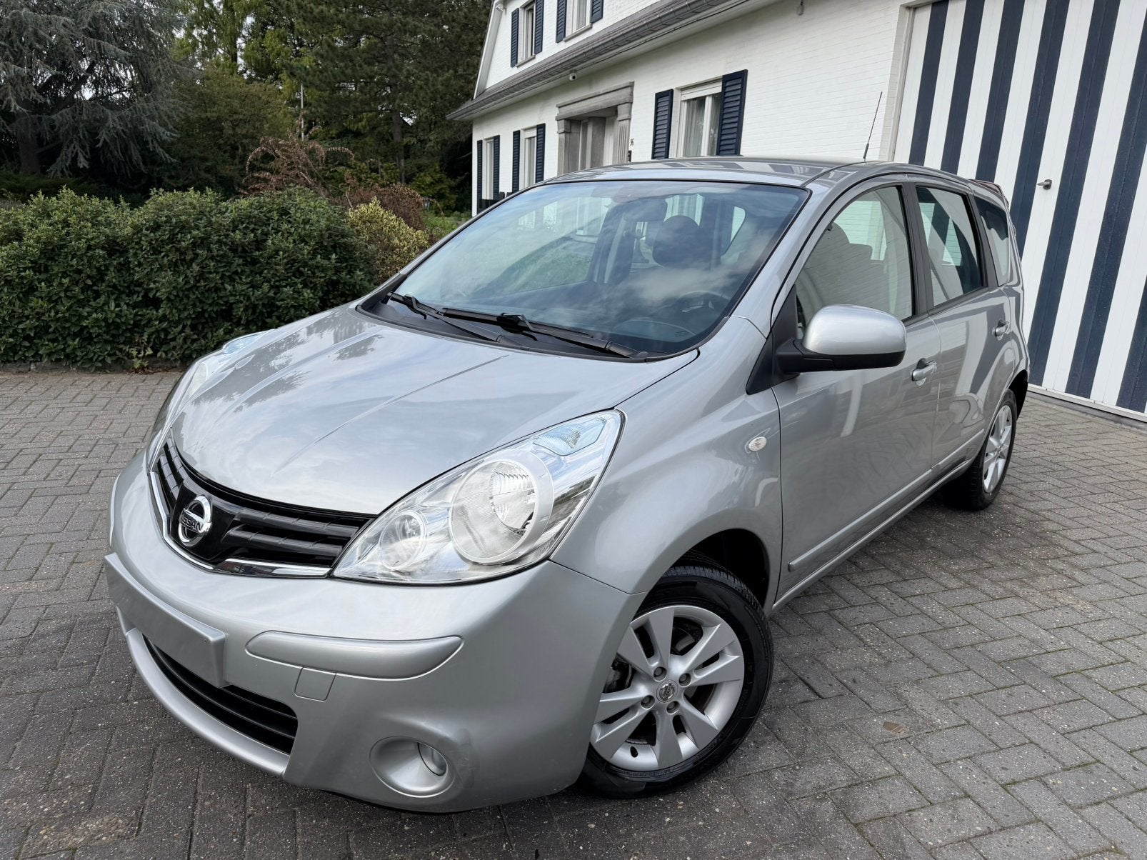 Nissan Note- Édition Tekna/Connect - Approuvé -Parfait état!, Autos, Argent ou Gris, Achat, 139 g/km, Entreprise