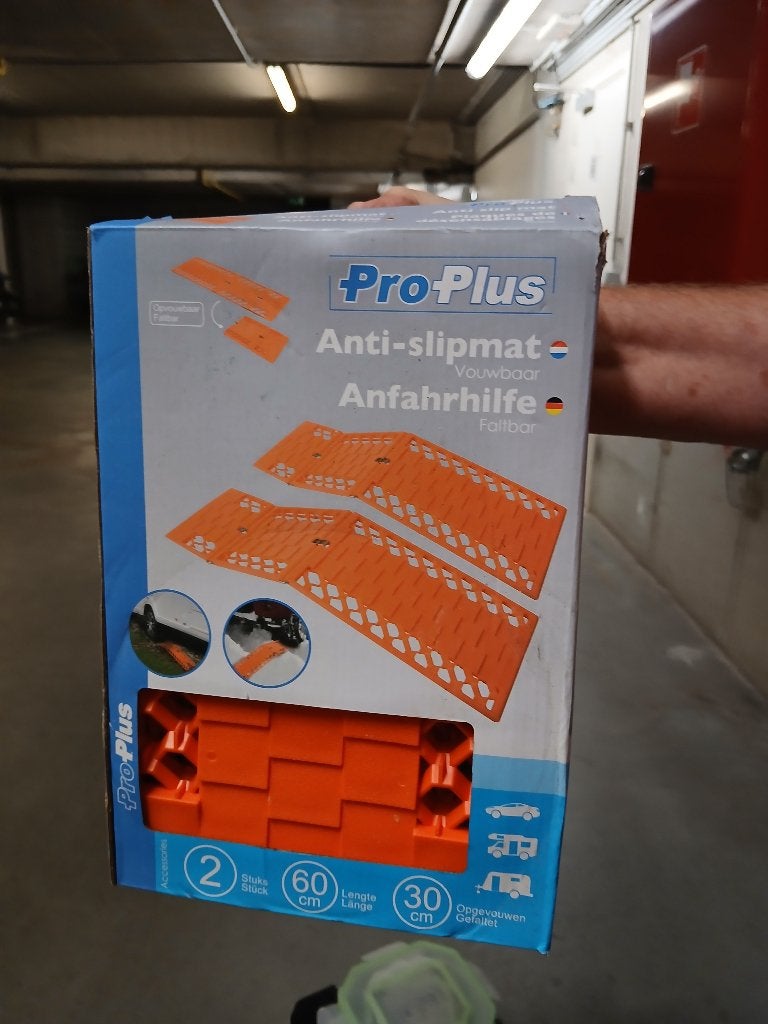 NIEUWE ANTI SLIPMAT CAMPERBANDEN NOOIT GEBRUIKT, Caravans en Kamperen, Ophalen of Verzenden, Nieuw