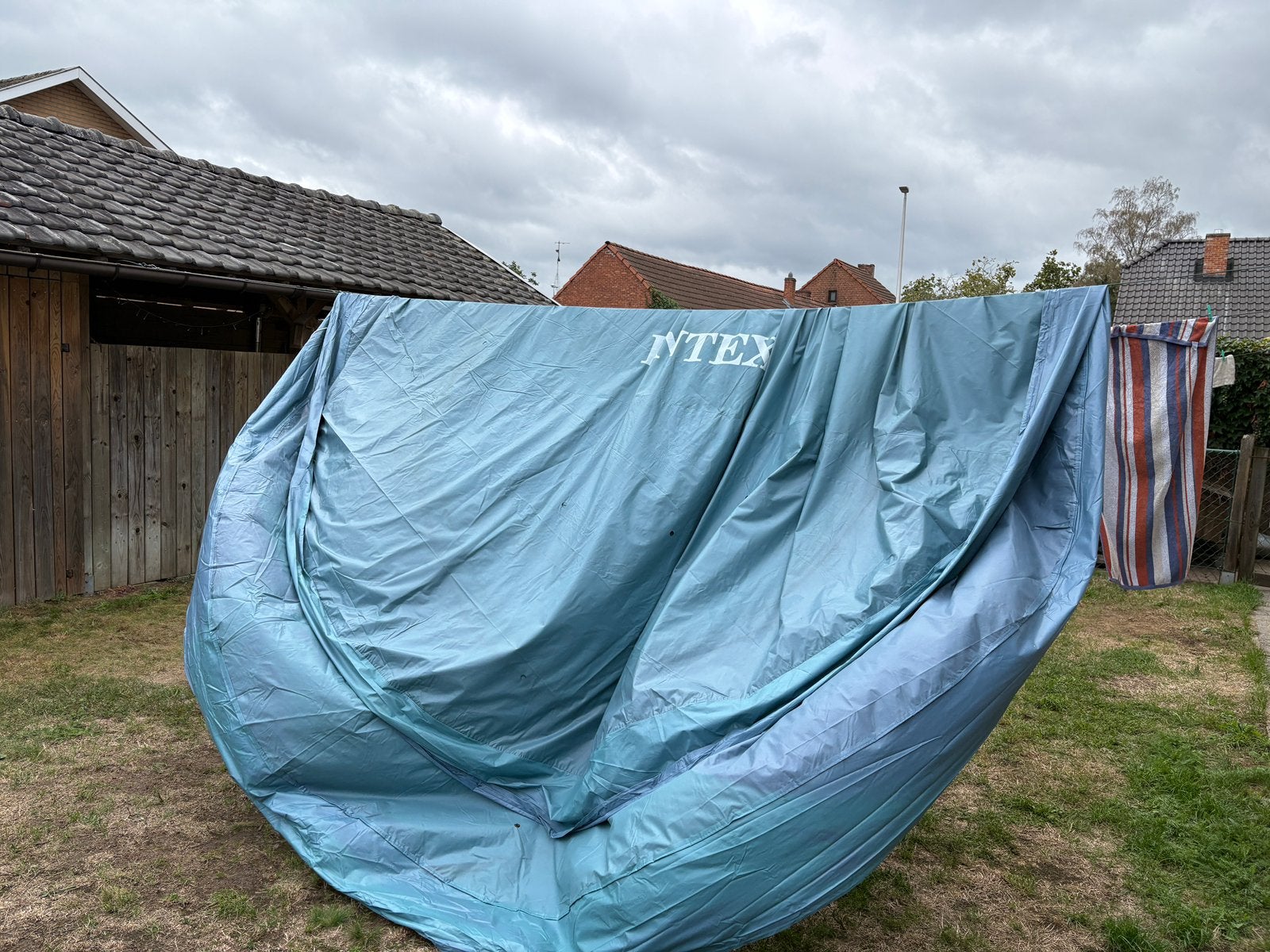 intex zwembad afdekzeil, Tuin en Terras, Zwembad-toebehoren, Ophalen, Zo goed als nieuw, Afdekzeil