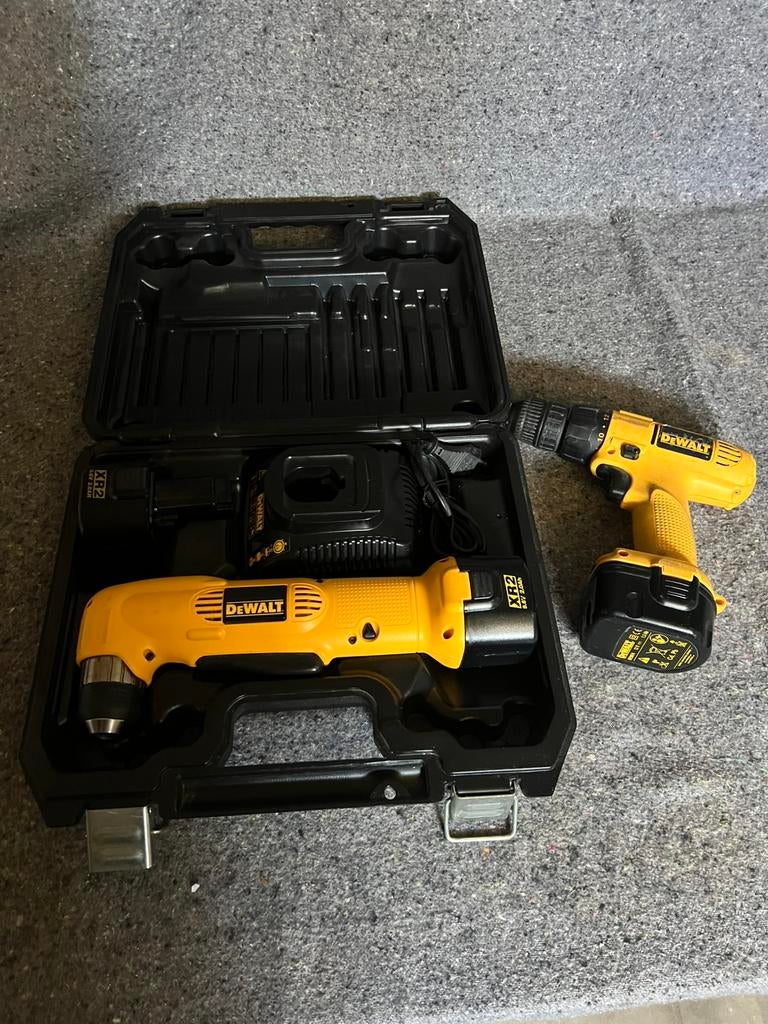 Dewalt haakse en gewone boormachiene, Ophalen, Zo goed als nieuw, Boormachine