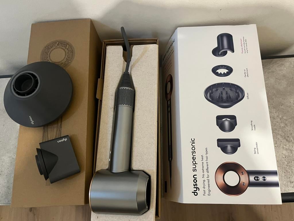 Dyson supersonic, Enlèvement ou Envoi, Comme neuf