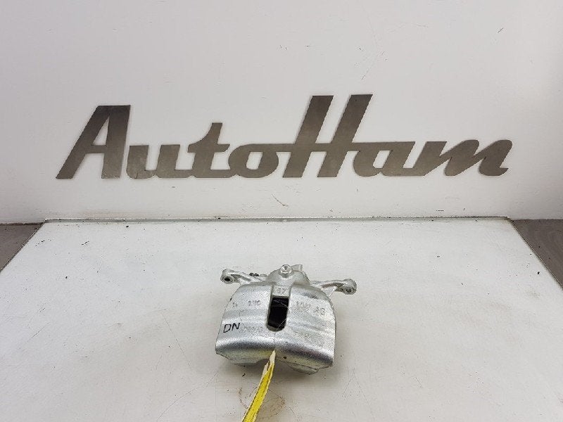 REMKLAUW RECHTS VOOR Ateca (5FPX) (|8V0615124D|3Q0615106G|), Gebruikt, Seat