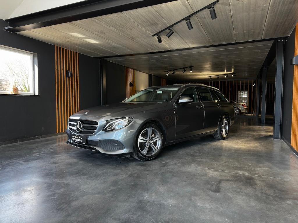 Mercedes-Benz E200d | Camera | Navi | Carplay | Cruise | ..., Autos, Mercedes-Benz, Argent ou Gris, Achat, Euro 6, Entreprise