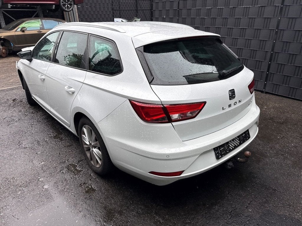 PARE-CHOCS ARRIÈRE Seat Leon ST (5FF) (01-2012/08-2020), Arrière, Pare-chocs, Seat Deutschland GmbH, Service@seat.de