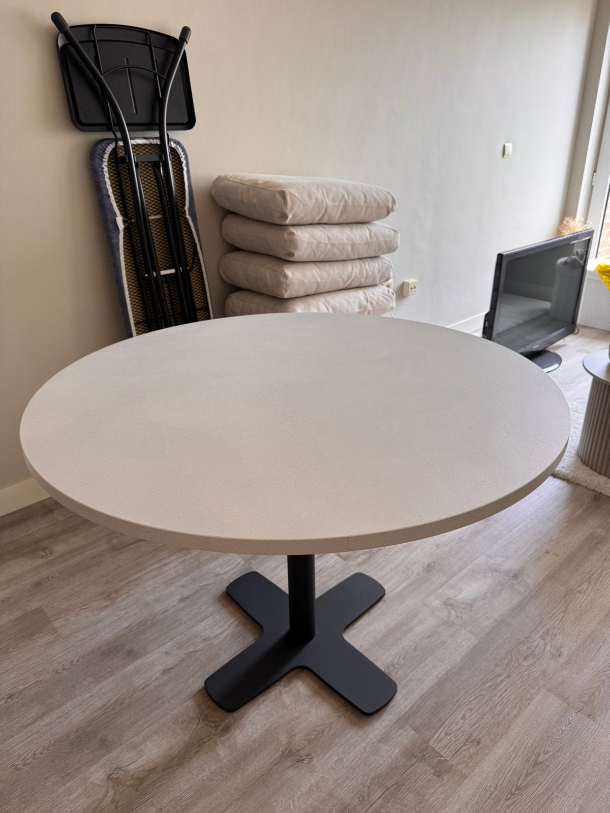 Ronde witte eettafel 110 cm, Enlèvement, Comme neuf
