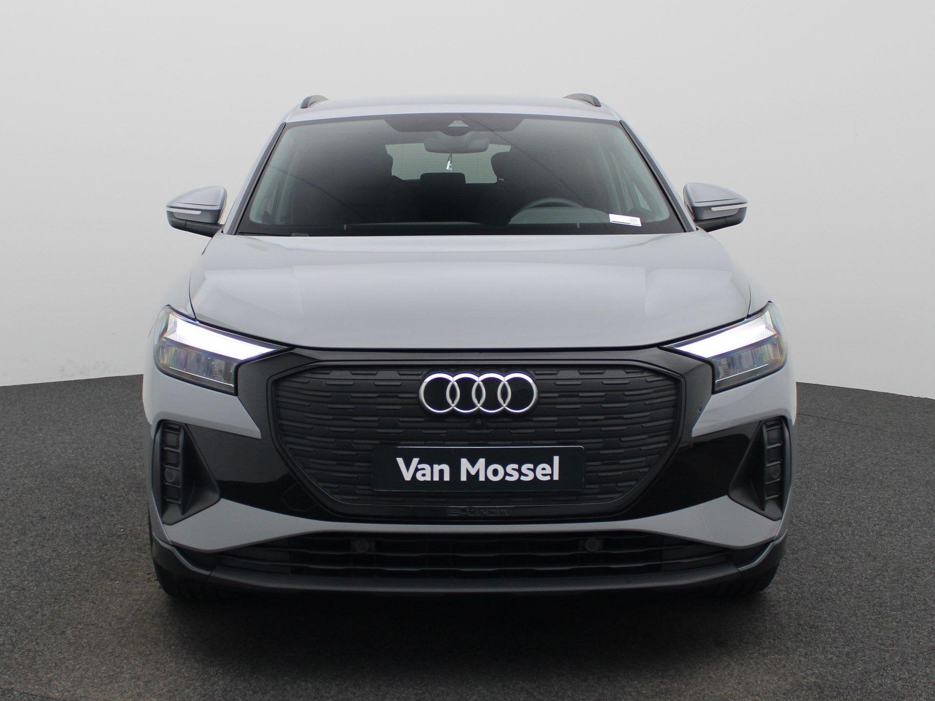 Audi Q4 e-tron 45 Edition 82 kWh (automatique), Autos, Argent ou Gris, Achat, Noir, 1000 kg
