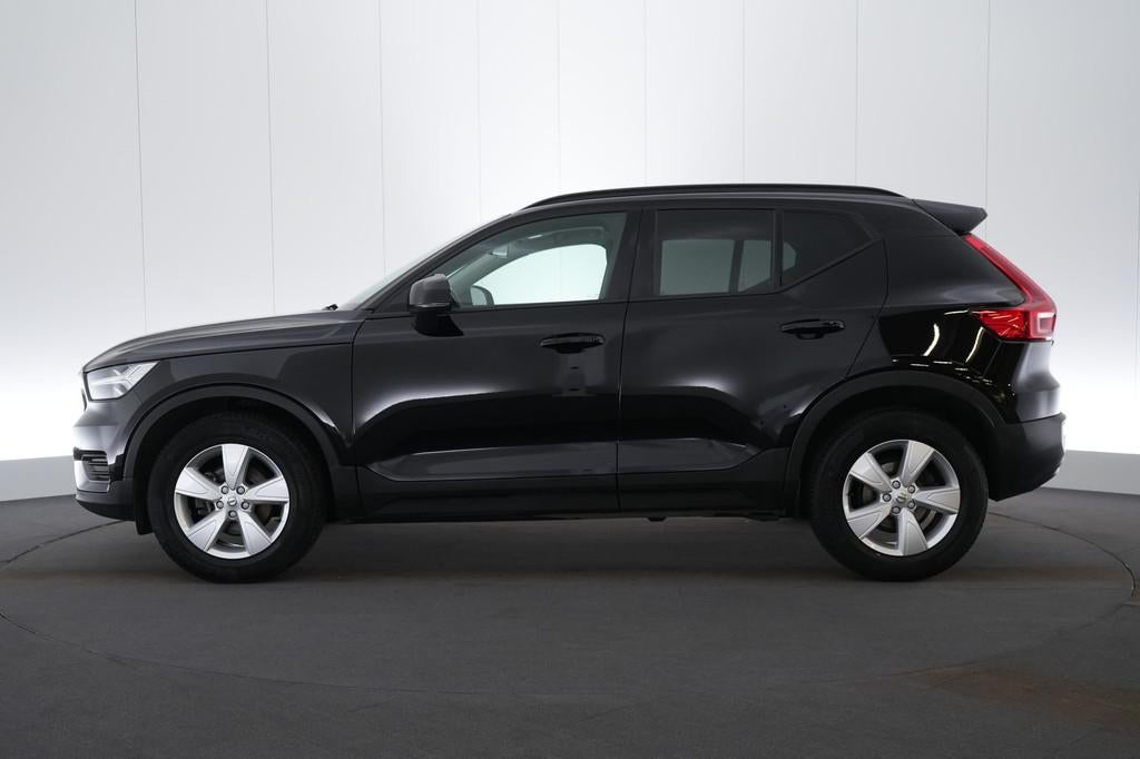 (2BLY261) VOLVO XC40, Auto's, Voorwielaandrijving, Stof, Gebruikt, Euro 6