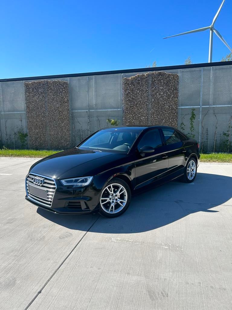 Audi A3 Berline /CAMERA/ZETELVERWARMING/AIRCO, Euro 6, Zwart, Leder, Particulier