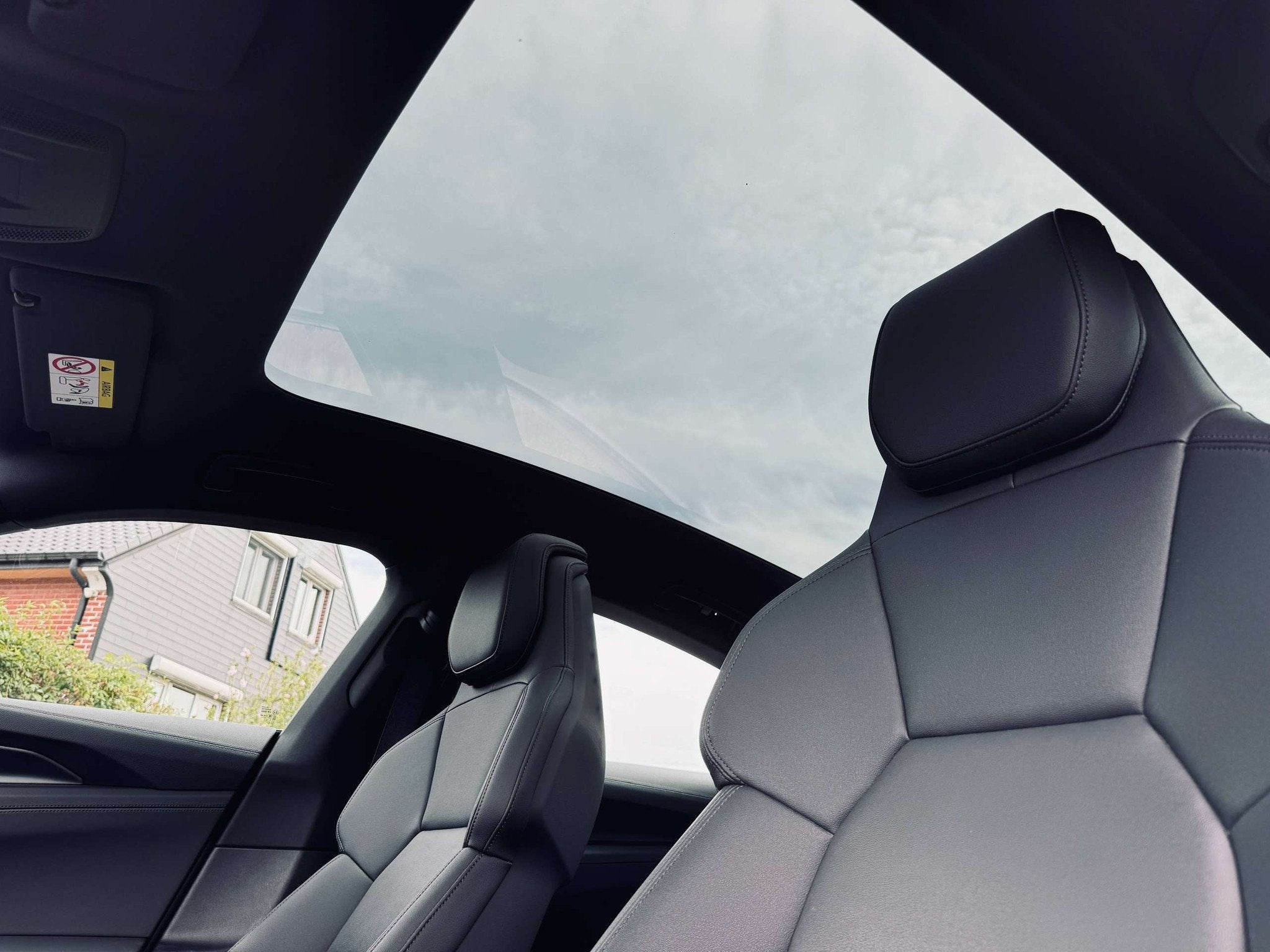 Audi e-tron GT E-Tron GT 93.4 kWh 60 Quattro, Garantie 1 An, Automaat, 4 deurs, Gebruikt, Zwart