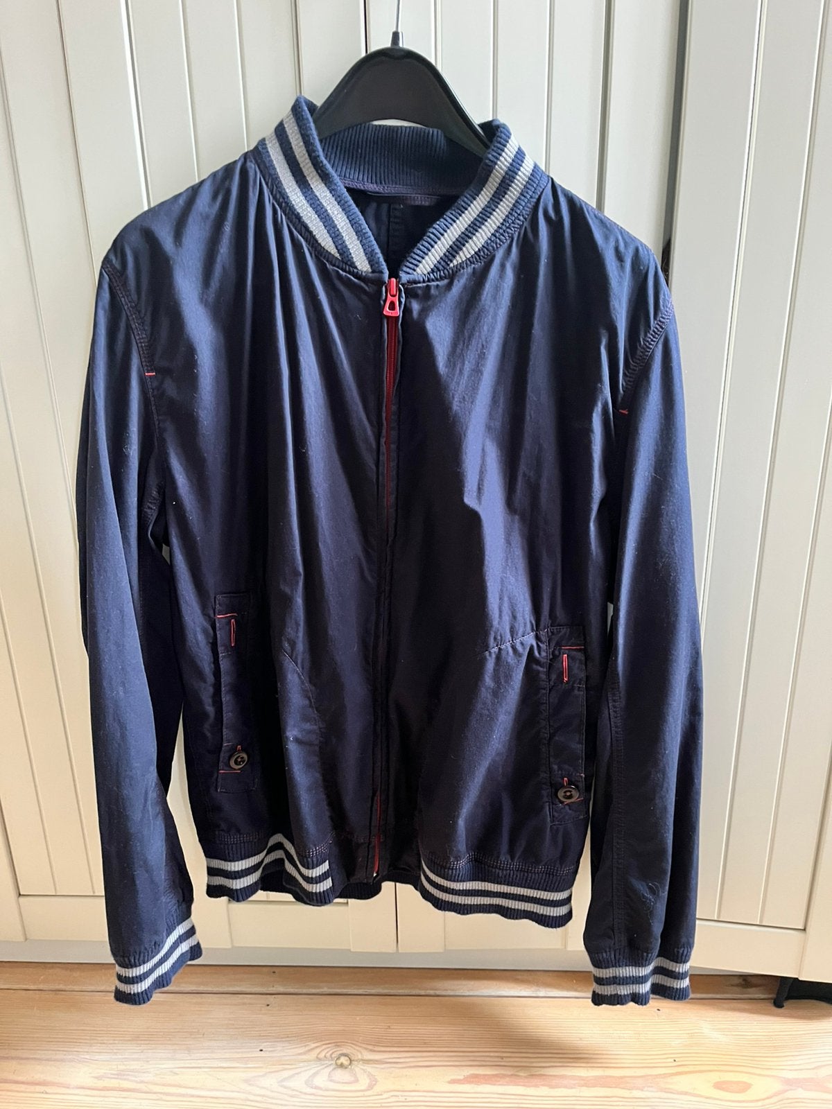 Jas Boss orange maat L, Kleding | Heren, Jassen | Zomer, Ophalen, Zo goed als nieuw, Maat 52/54 (L)