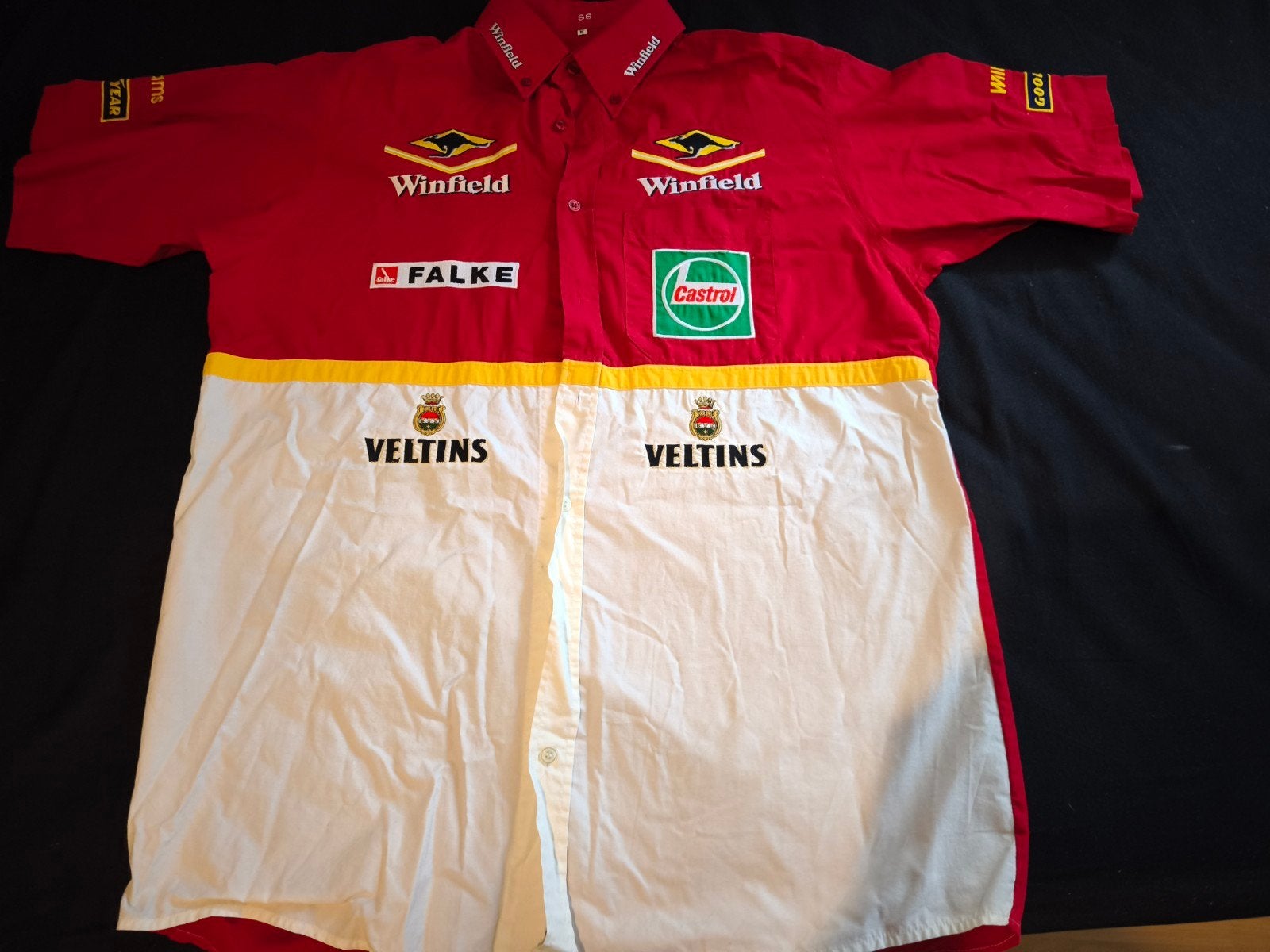 Chemise Winfield F1, Enlèvement