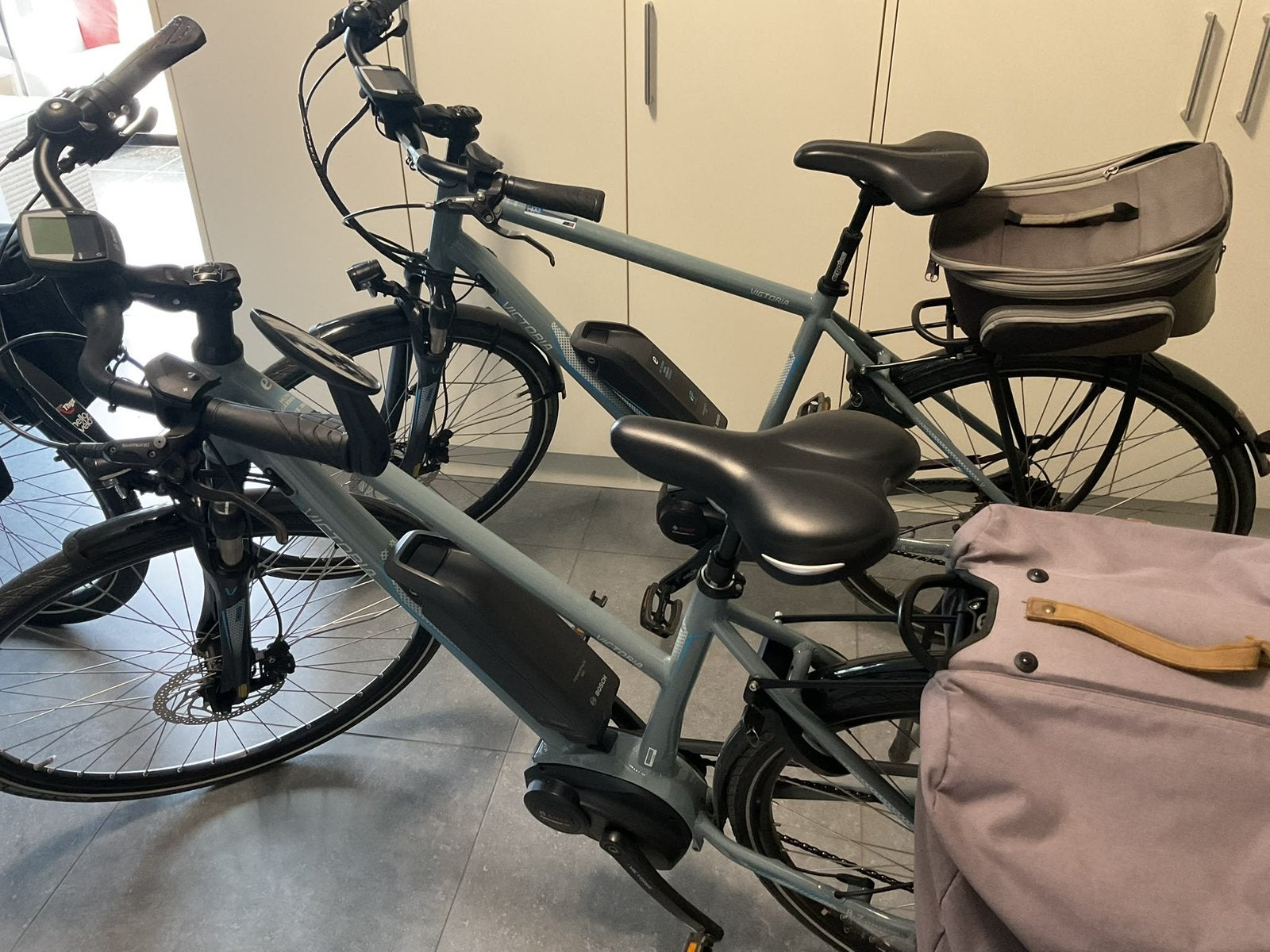 Koppel elektrische fietsen Victoria (BOSCH), Ophalen