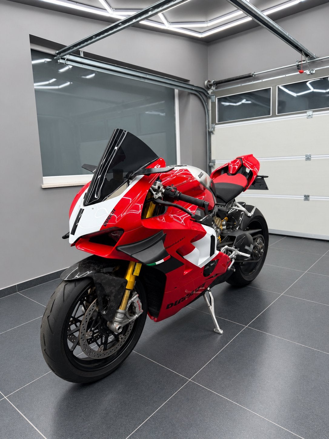 Ducati v4 2020, 4 cilinders, Motorrijbewijs A, Super Sport, Particulier