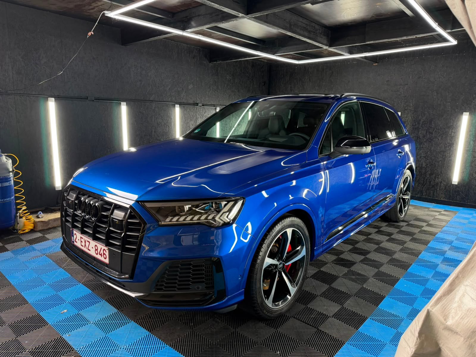 Audi Q7 60 TFSie, Auto's, Automaat, Dealer onderhouden, Verwarmde buitenspiegels, 340 kW