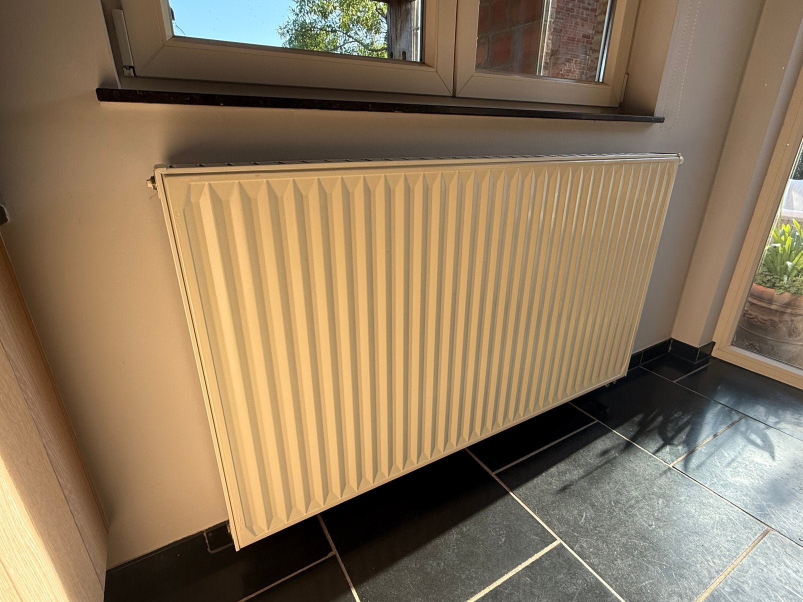 Radiator 160 x 90, Doe-het-zelf en Bouw, Ophalen, Cv-ketel of Combi-ketel, 150 cm of meer, Zo goed als nieuw