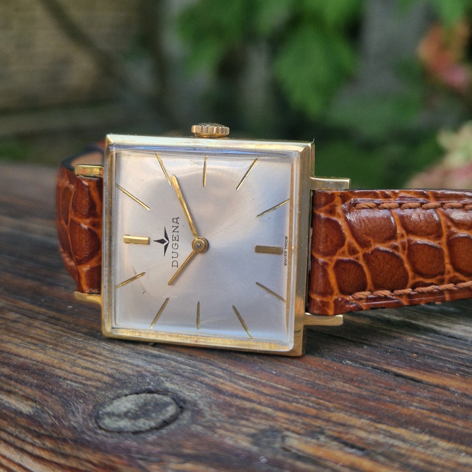 Dugena Vintage 18K Gouden Dress Watch Handopwinder 29,6 x 26, Bijoux, Sacs & Beauté, Montres | Anciennes | Antiquités, Enlèvement ou Envoi