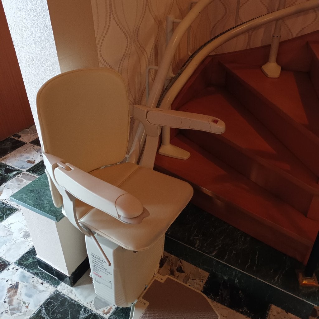 Traplift, Divers, Enlèvement, Utilisé, Escalier tournant
