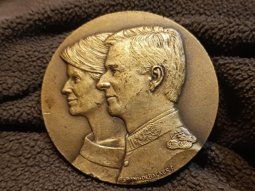 Médaille du roi Philippe et de la reine Mathilde, Enlèvement ou Envoi, Bronze
