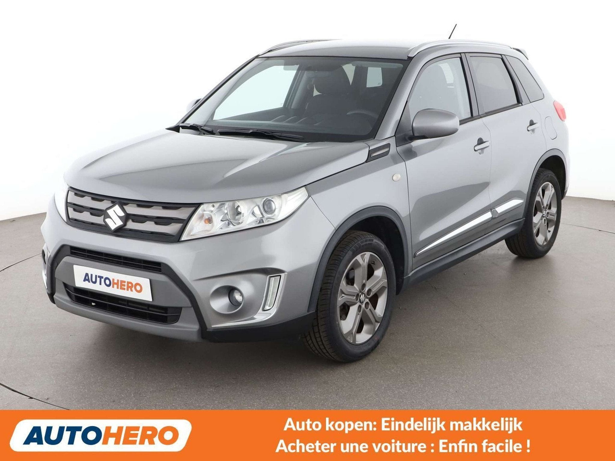 Suzuki Vitara 1.6 Comfort 4x2 (bj 2018), Auto's, Voorwielaandrijving, Stof, Gebruikt, Zwart