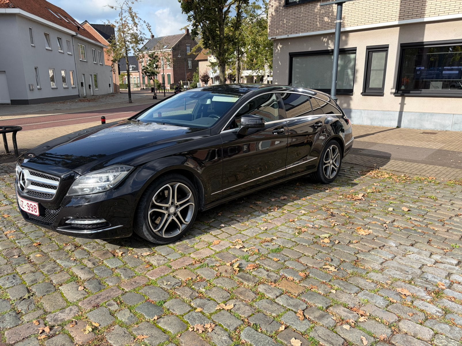Mercedes cls LICHTE VRACHT, Auto's, Automaat, Euro 5, Achterwielaandrijving, Zwart