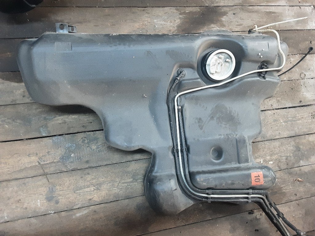 RESERVOIR CARBURANT Volkswagen Golf IV (1J1) (1J0201085), Autos : Pièces & Accessoires, Volkswagen, Volkswagen AG, Utilisé, Kundenbetreuung@volkswagen.de
