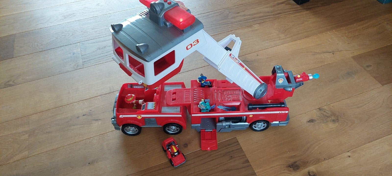 Service d'incendie de Paw Patrol avec des figurines suppléme, Enlèvement