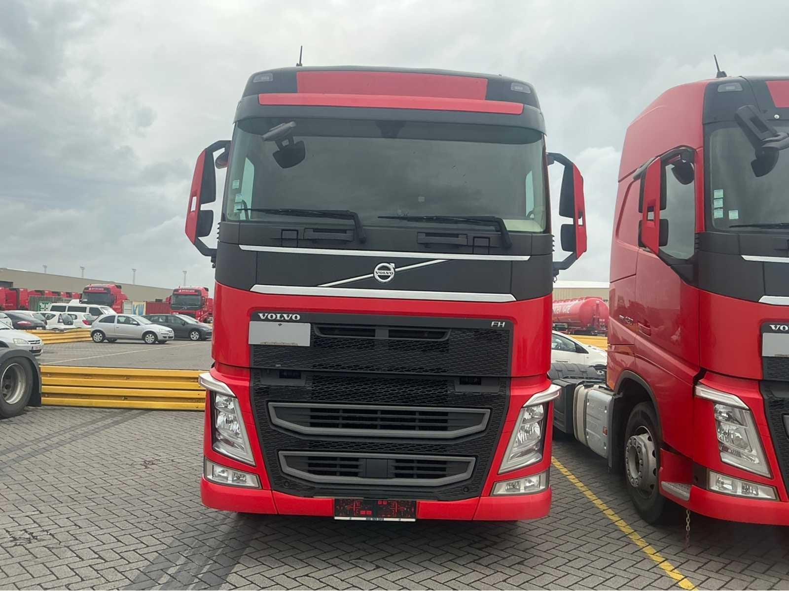 2019 Volvo FH TR4x2 Trekker (74113-828), Auto's, Vrachtwagens, Euro 6, Overige brandstoffen, Bedrijf, Volvo