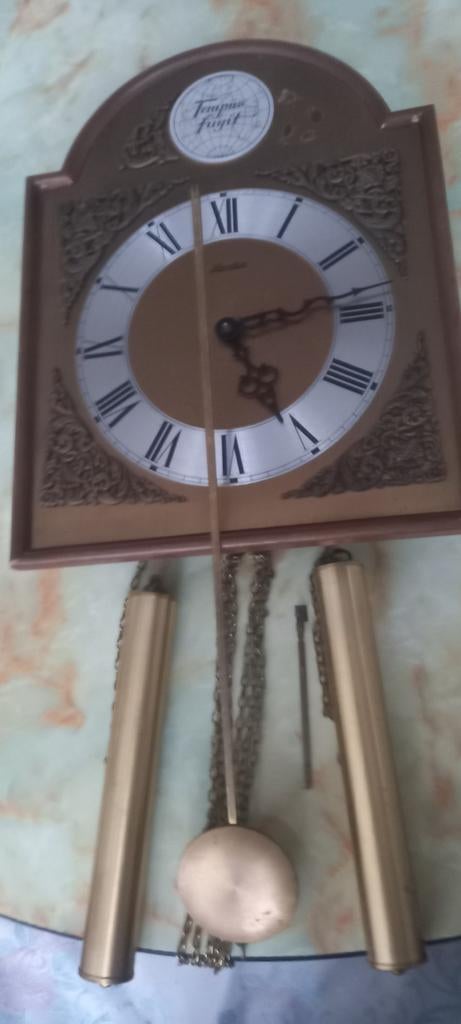 Oude Horelco wandklok, Antiek en Kunst, Antiek | Klokken, Ophalen of Verzenden