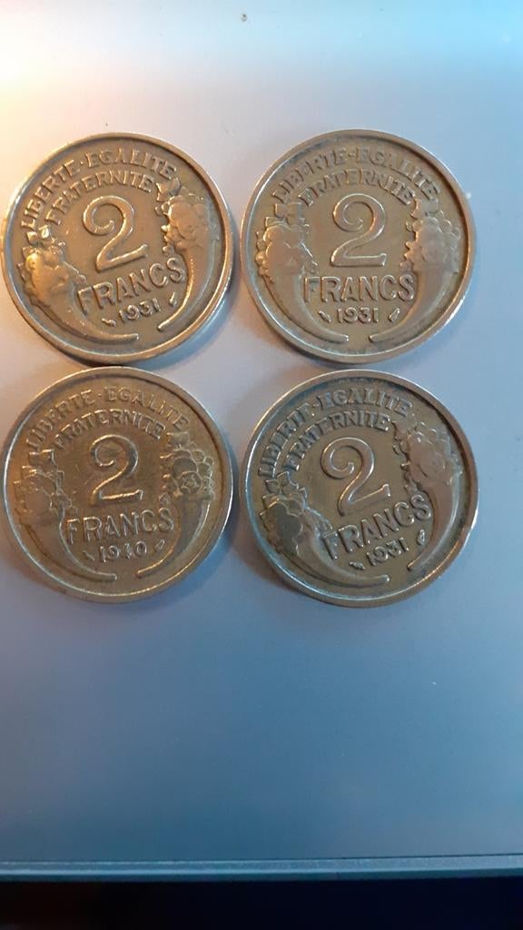 lot de 4 pieces francaise  2francs (3 de 1931 et 1 de1940 ), Ophalen of Verzenden, Frankrijk
