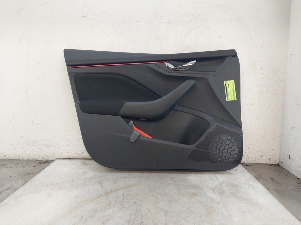 PORTIERBEKLEDING LINKS VOOR Skoda Kamiq (|655867013DPTMK|), Gebruikt, Info@skoda-auto.de, Skoda, Max-Planck-Straße  3-5
64331  Weiterstadt, DE