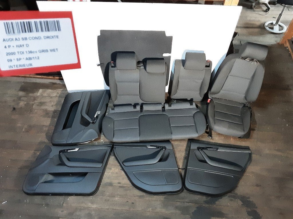 INTERIEUR COMPLET Audi A3 Sportback (8PA) (1K4881105PC), Mevr. I. Hauben, Audi, Utilisé, Rue de l'Espoir 34 34
4030  GRIVEGNÉE, BE