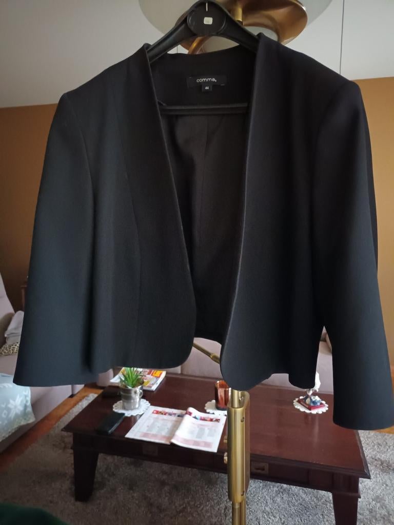 Nouveau boléro élégant « GOMMA », Enlèvement ou Envoi, Neuf, Taille 42/44 (L), Noir