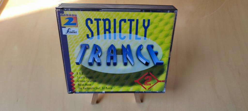 Strictly Trance volume 2 verzamelaar trance house dance, Enlèvement ou Envoi, Utilisé, Dance populaire, Coffret