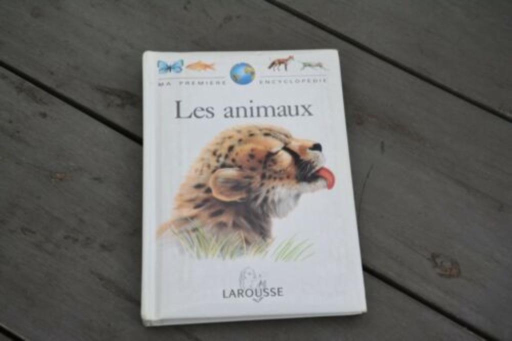 Ma première encyclopédie. Les animaux. Larousse. Bon état, Livres, Encyclopédies, Utilisé, Animaux, Envoi