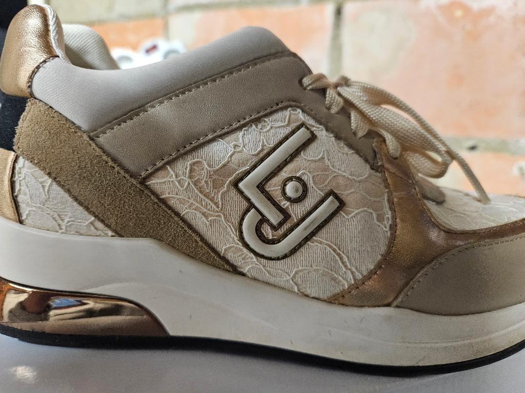 Sneakers Liu Jo, Kleding | Dames, Schoenen, Ophalen, Liu Jo, Beige, Zo goed als nieuw