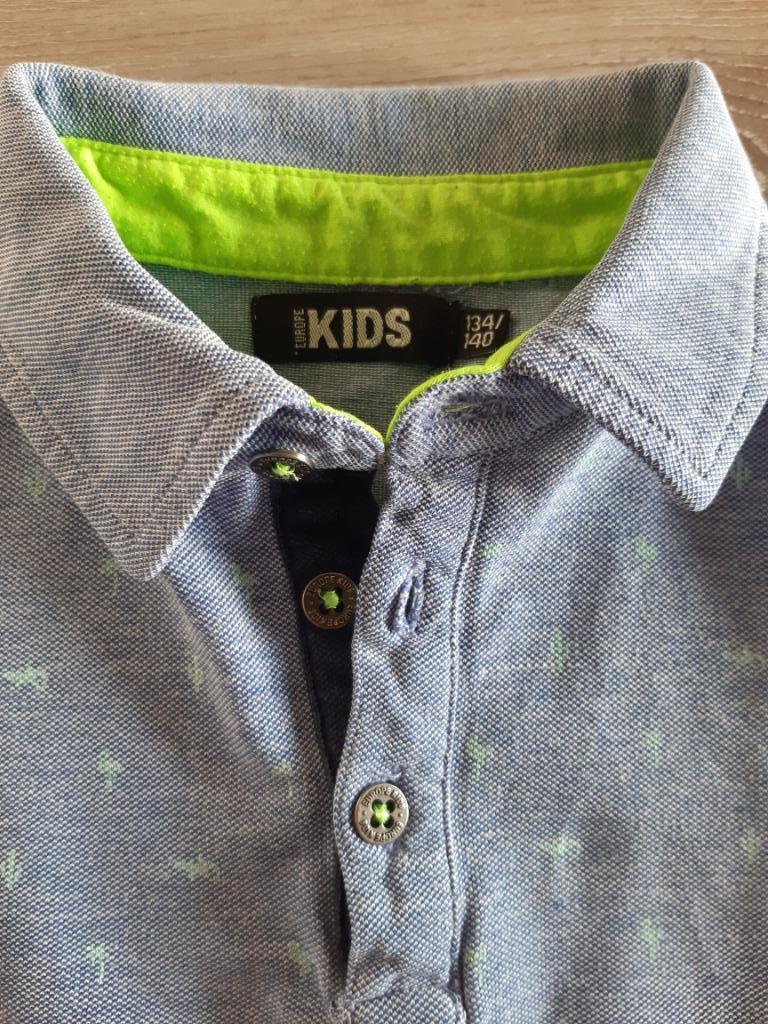 Mooie polo blauw met mini groene cactussen print maat 134 1, Garçon, Enlèvement ou Envoi, Chemise ou À manches longues, Europe kids