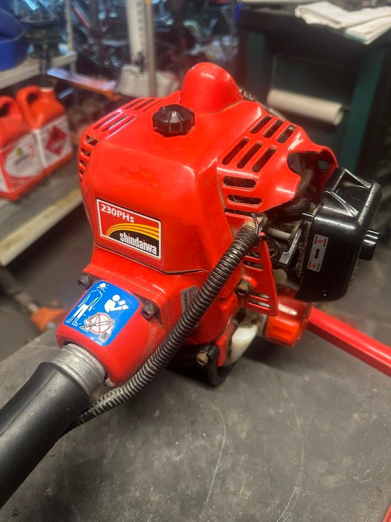 Combi shindaiwa echo kantensnijder bosmaaier heggenscharen, Ophalen, Zo goed als nieuw