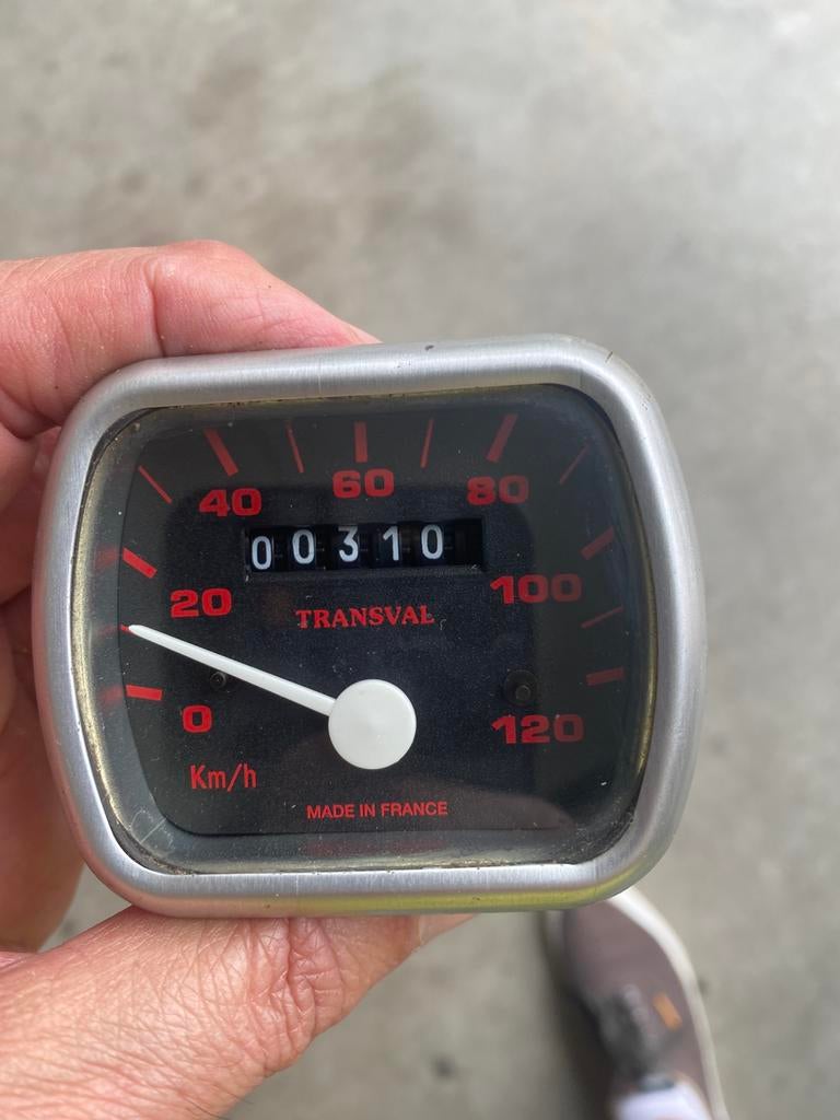 Compteur 103 120 km/h échange ou vendre piece d origine, Vélos & Vélomoteurs, Enlèvement ou Envoi, Neuf