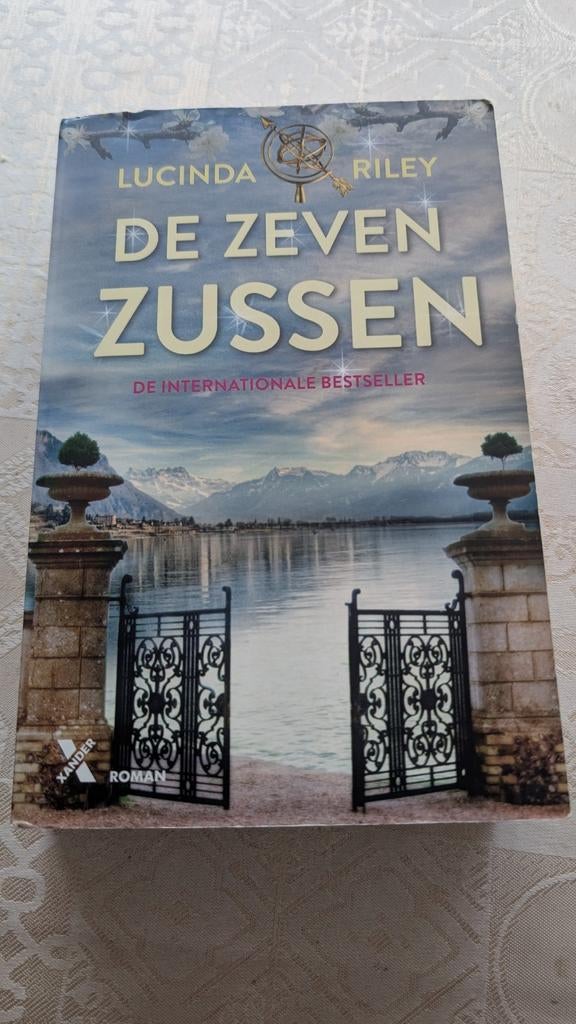 Lucinda Riley - De zeven zussen, Enlèvement ou Envoi, Comme neuf, Lucinda Riley