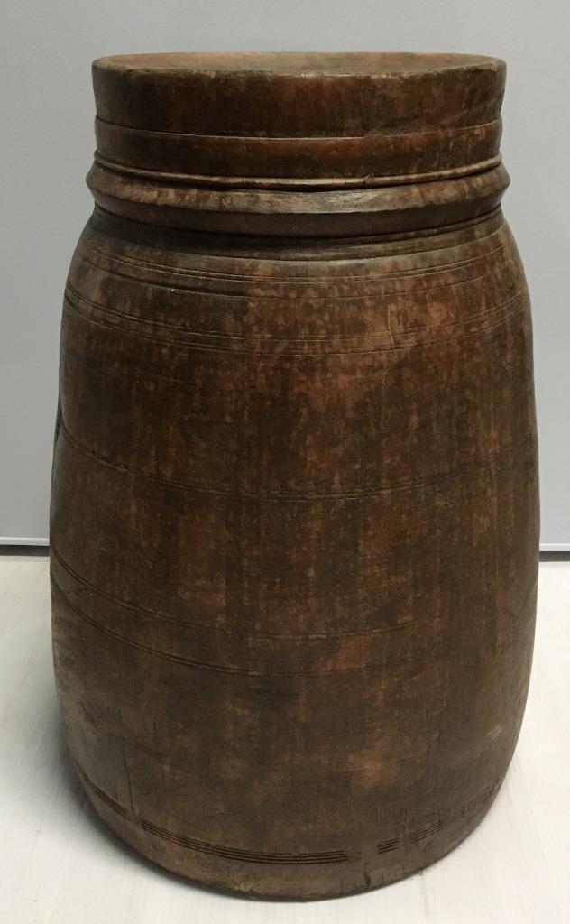 Decoratieve oude houten pot, Overige materialen, Gebruikt, Overige kleuren, Ophalen of Verzenden