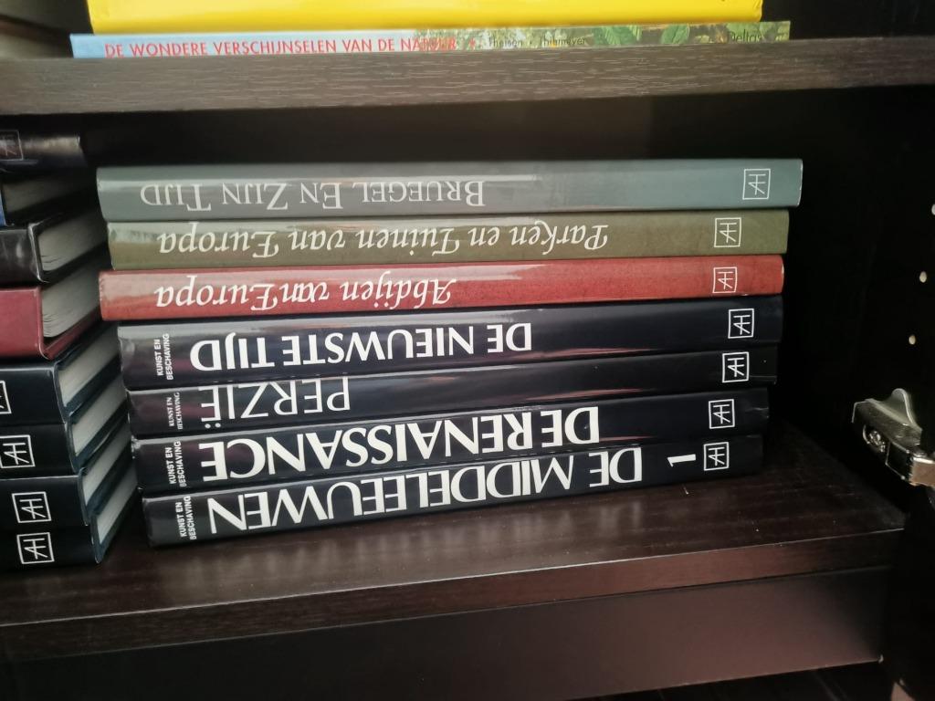 Artis Historia boeken lot, Enlèvement ou Envoi, Comme neuf