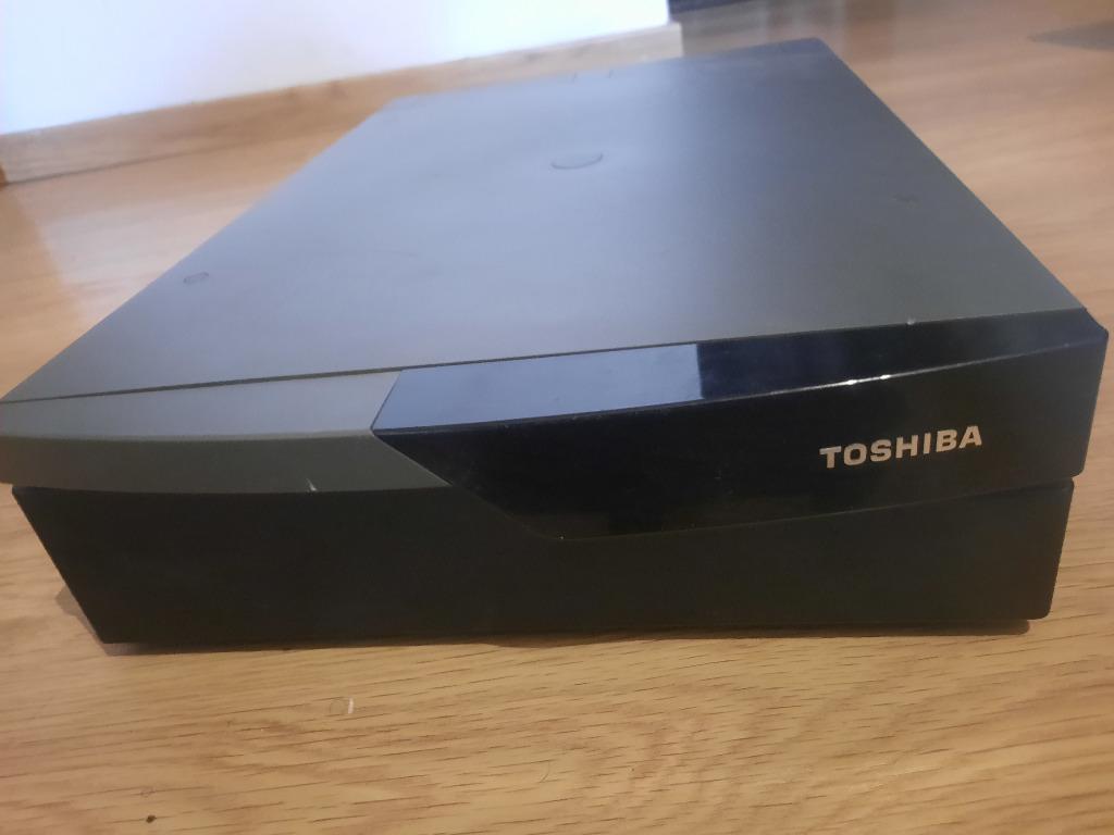Toshiba 4900-786 Wide TCX700, HDD, 2 tot 3 Ghz, Zo goed als nieuw, Met videokaart