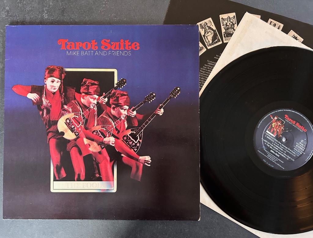 MIKE BATT AND FRIENDS - Tarot suite ( LP; NMINT ), Cd's en Dvd's, Verzenden, Zo goed als nieuw, 12 inch, Poprock