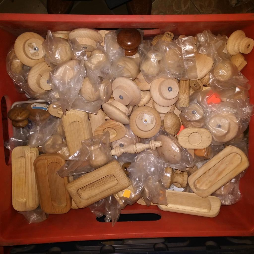 diverse houten knoppen/ laden/ handgreep/ Deurknop/ trekkers, Antiek en Kunst, Ophalen of Verzenden