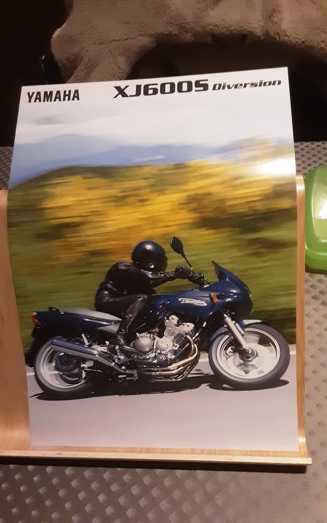 Yamaha xj 600 s diversion brochure, Motoren, Handleidingen en Instructieboekjes, Ophalen of Verzenden, Yamaha